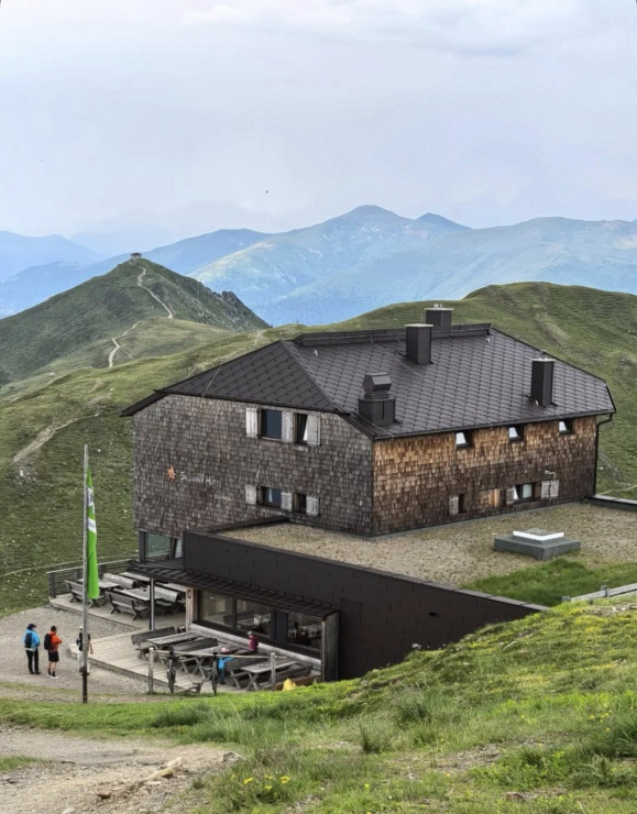 original 521262657 1324765962984497 6584683496860133728 n