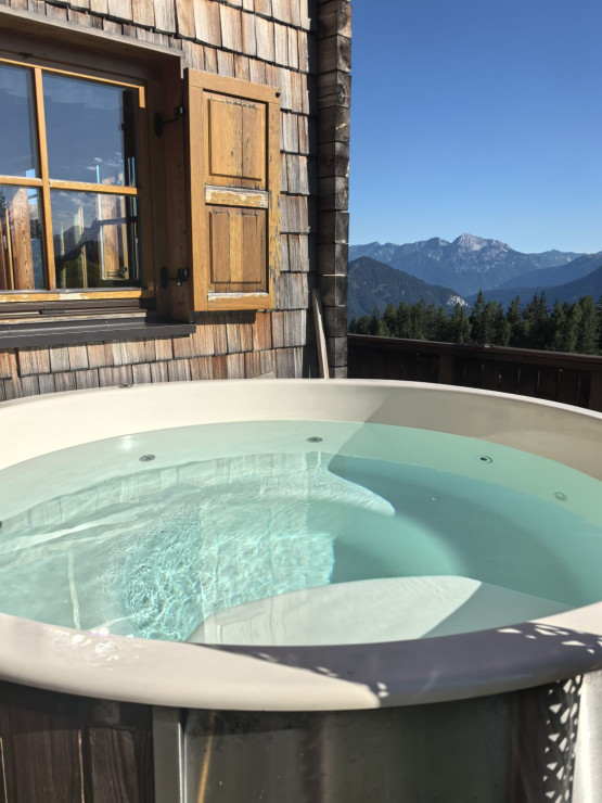 original 521381041 1323908183070275 1011500876908046969 n